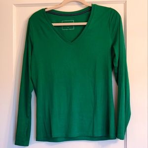 Bright green v neck tee long sleeve